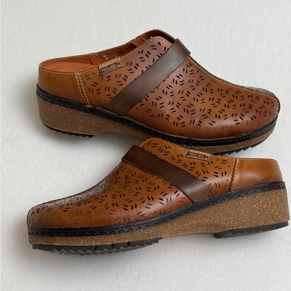 Pikolinos Slip On Granada Perforated Leather Clogs Size 36 Casual Comfort Fall